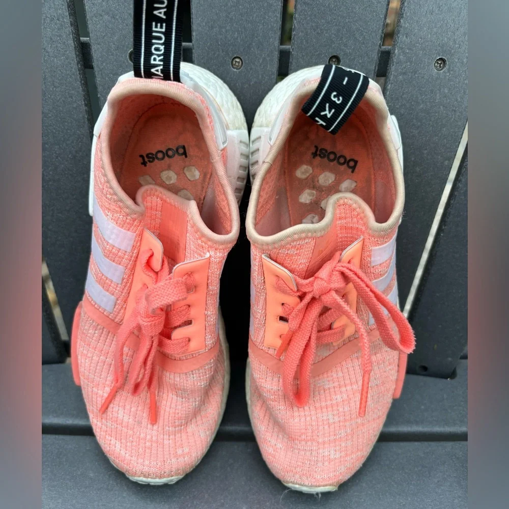 Adidas NMD R1 - Picture 2 of 9